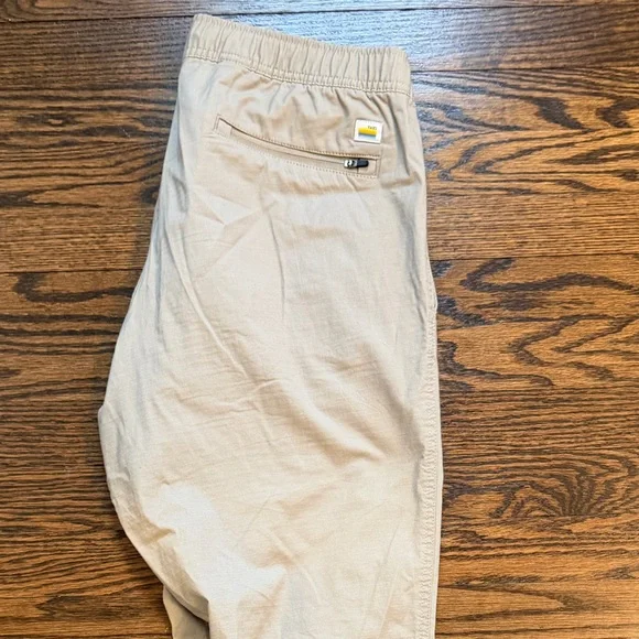 Vuori Men’s Ripstop Climber Joggers – Sand– Size M - Picture 2 of 2